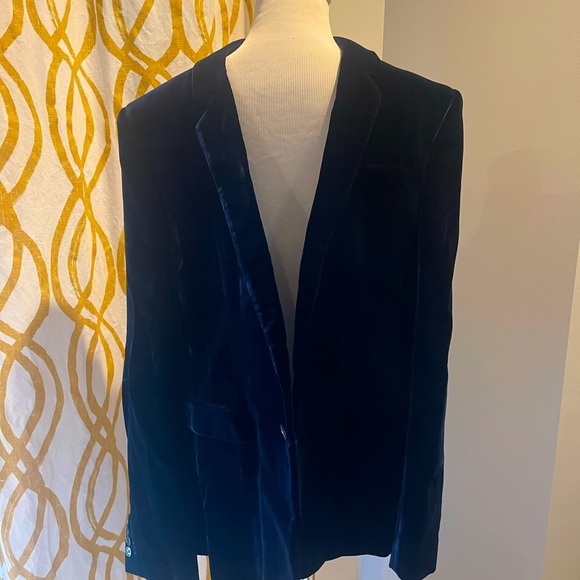 BRAND NEW with tags. Men’s YSL Webster blue velvet blazer.